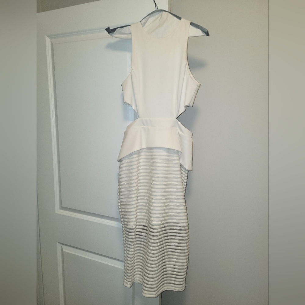 White Summer Cut out back Dress sz. M
